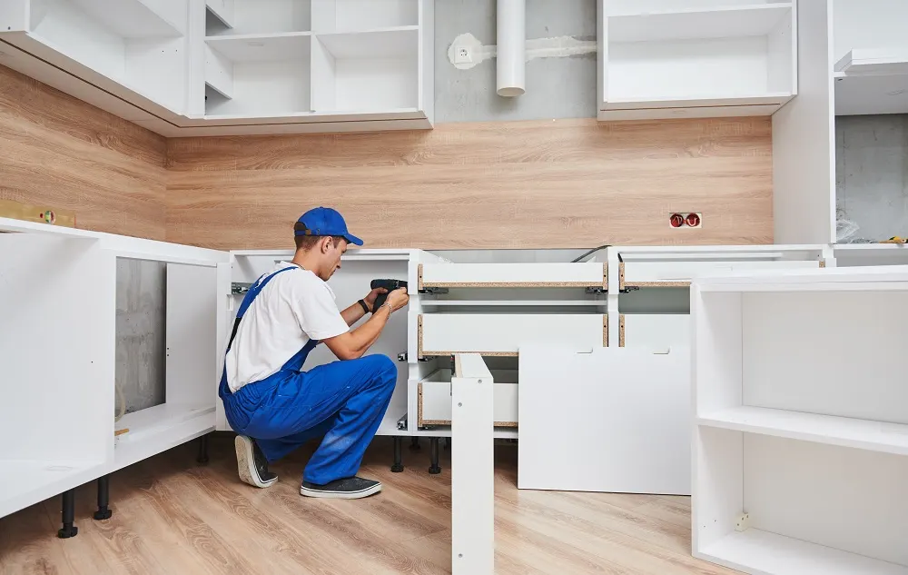 Can I still use my kitchen during cabinets refacing